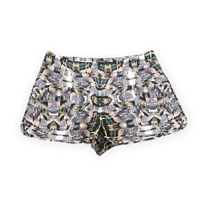 INTERMIX 100% Purple Printed Silk Printed Shorts
| Size: M |